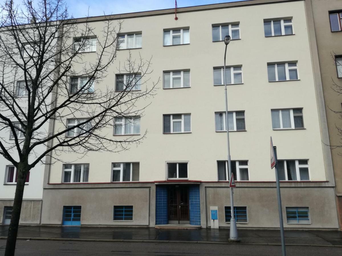 Maly Utulny Byt V Lipkach Hradec Králové Exterior foto